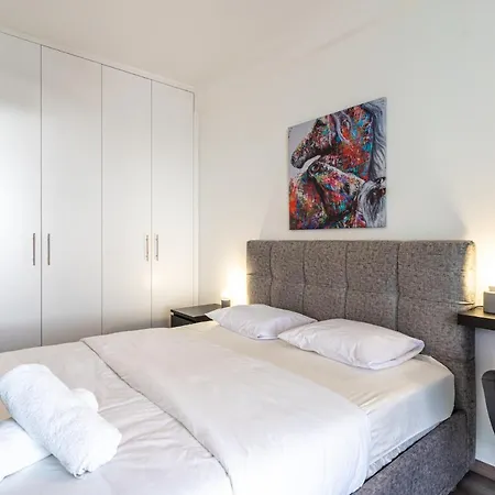 Appartamento Sunshine 1-bedroom In *