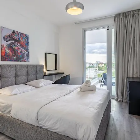 Апартаменты Sunshine 1-bedroom In Ларнака